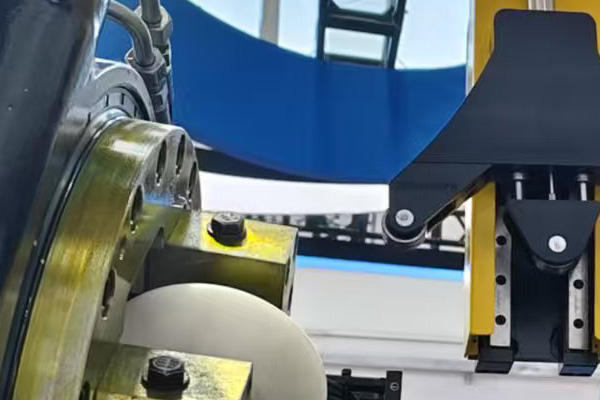 遼寧宏山逆變器新能源化產品滿足客戶應用綠色能源需求，提高產業效率，為客戶創造價值！